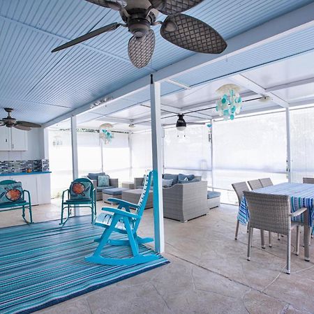 Beautiful Home With Pool And Outdoor Space غرب شاطئ بالم المظهر الخارجي الصورة