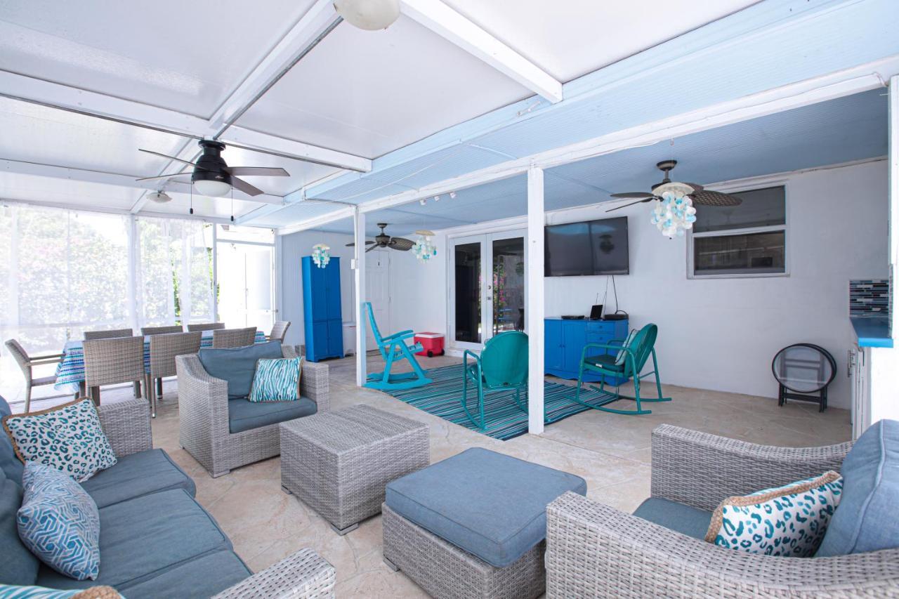 Beautiful Home With Pool And Outdoor Space غرب شاطئ بالم المظهر الخارجي الصورة
